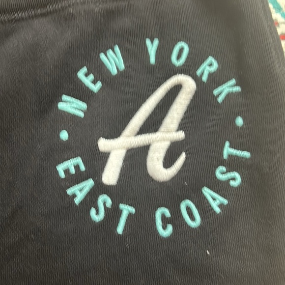 Aeropostale black joggers sweatpants w/ embroidered A New York East Coast size m - Picture 2 of 4